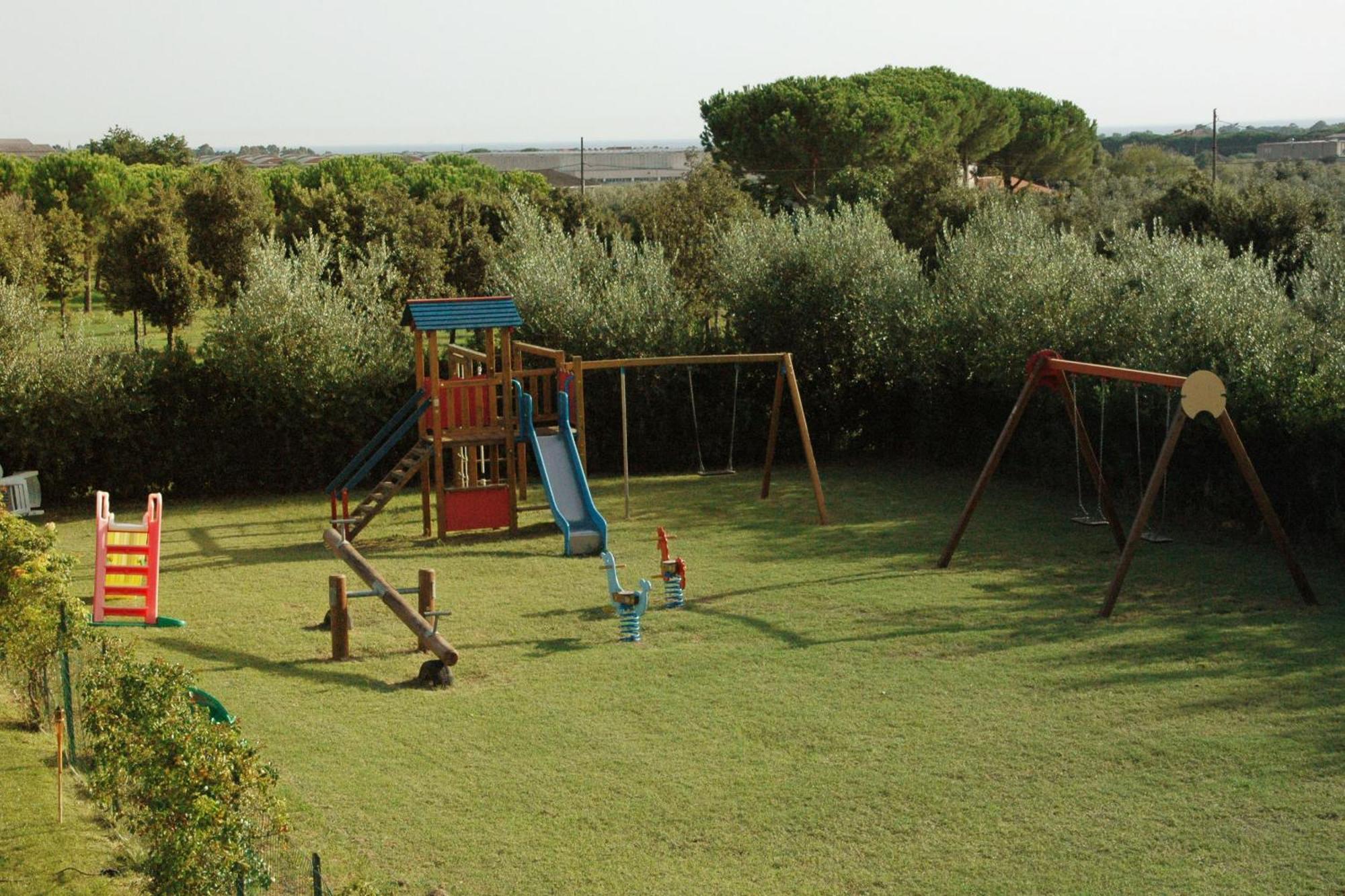 Hotel Borgo Degli Olivi Riotorto Exterior foto