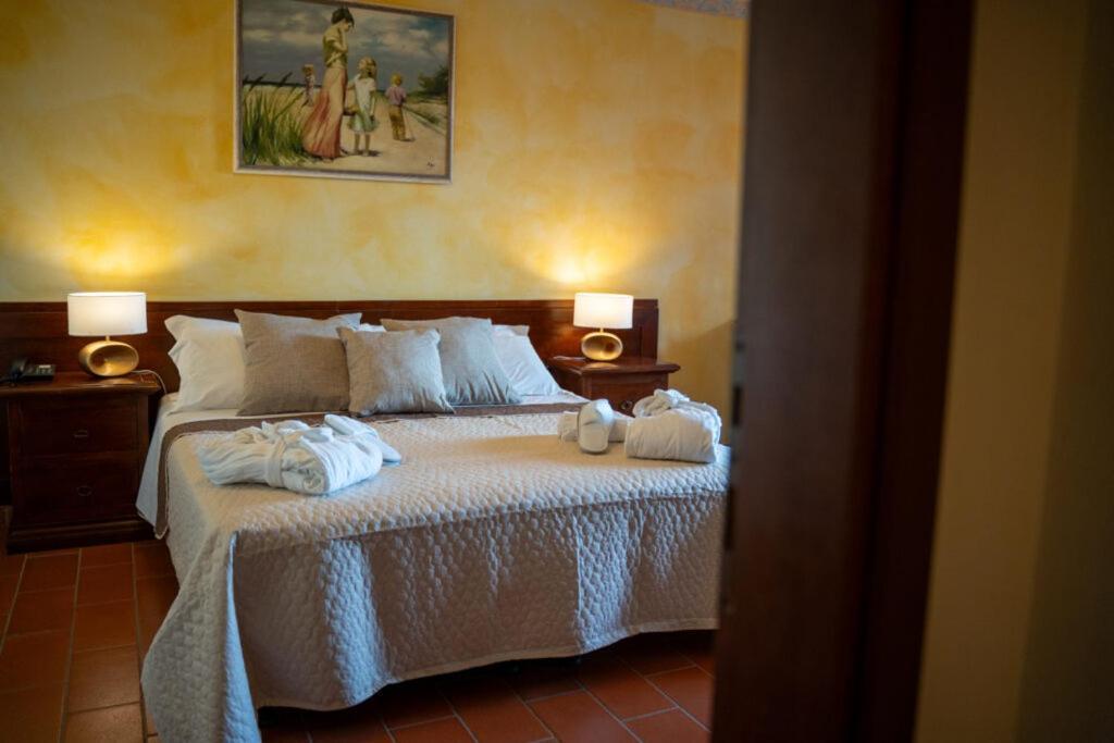 Hotel Borgo Degli Olivi Riotorto Exterior foto
